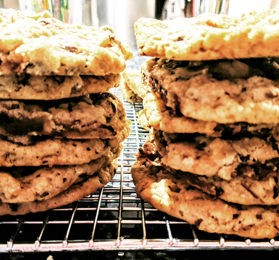 Discover the Secret Ingredient in the Perfect Oatmeal Chocolate Chip Cookies